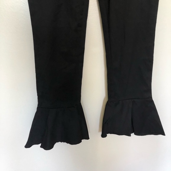 Lioness Runaway Pants Ruffle Hem Black New XS - Picture 2 of 10